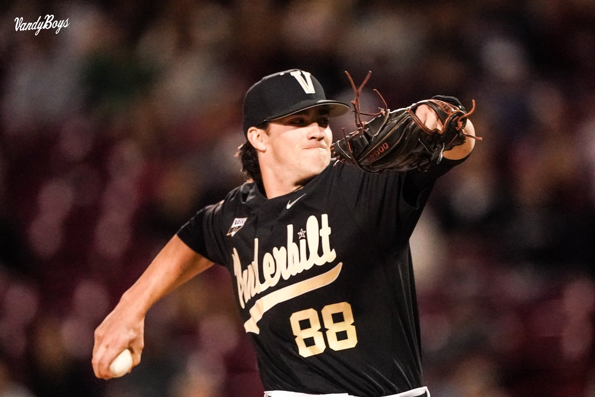 VandyBoys's tweet photo. Final line on Reilly. 🔋

5.2 IP
4 H
1 ER
14 K 

#VandyBoys | #AnchorDown https://t.co/WOMBXvCsAu