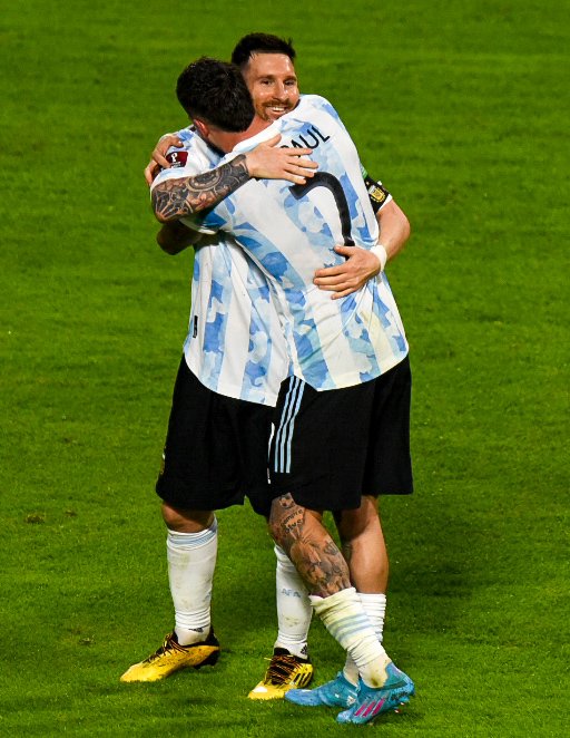 Tu risa es la magia de los rocanroles...⚽️💜
#Messi