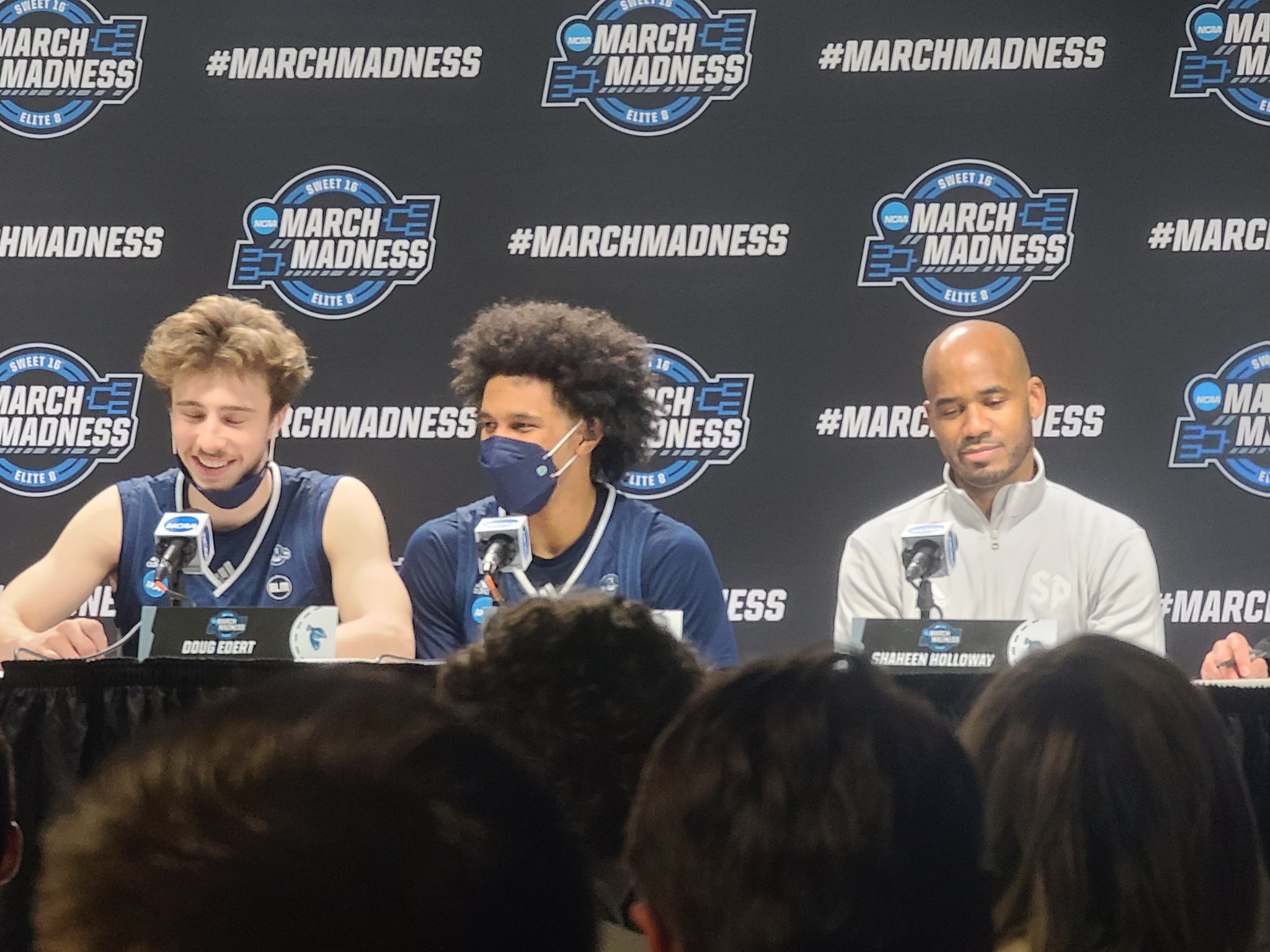 Braggs In The Stands on Twitter "Coach Holloway shakes his head when