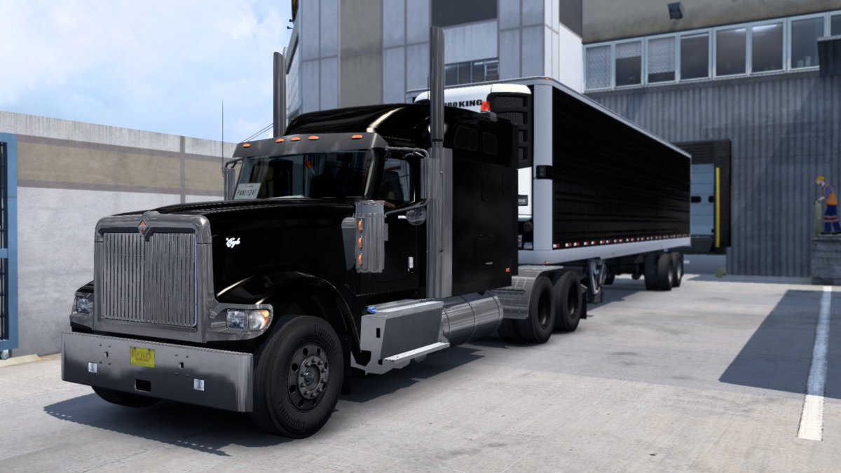 panoszaf3's tweet photo. Old school trucks are the best. Thank you @SCSsoftware and @IntnlTrucks for bringing this into ATS 🚛😍 #9900i #AmericanTruckSimulator #ATS https://t.co/zj2tmB1es3