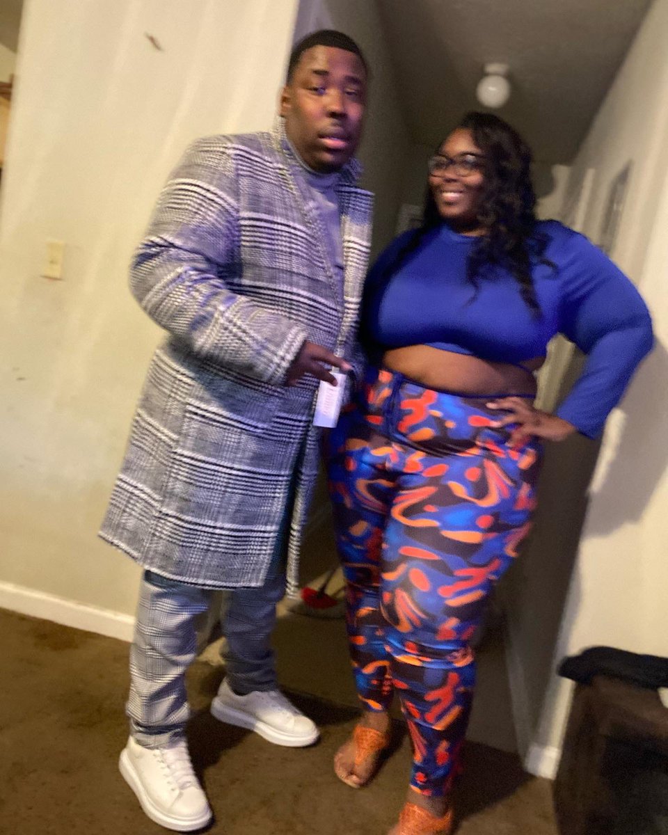 Showno_lovenunu's tweet photo. At the maxwell show #maxwellshow #memphistn #memphis https://t.co/P0rAHCTQmD
