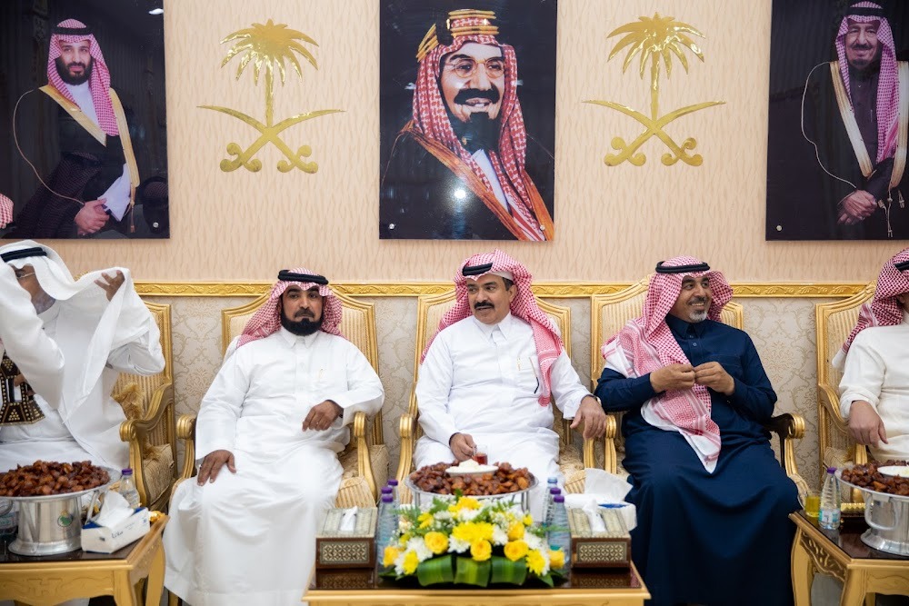 sl3sl's tweet photo. رئيس اتحاد الغرف السعودية، الأستاذ عجلان العجلان وأعضاء المجلس يزورون ديوان فرحان هايل خلال زيارتهم لمحافظة حفرالباطن
https://t.co/KWvnuoaVxn https://t.co/GsgHc7oY2y