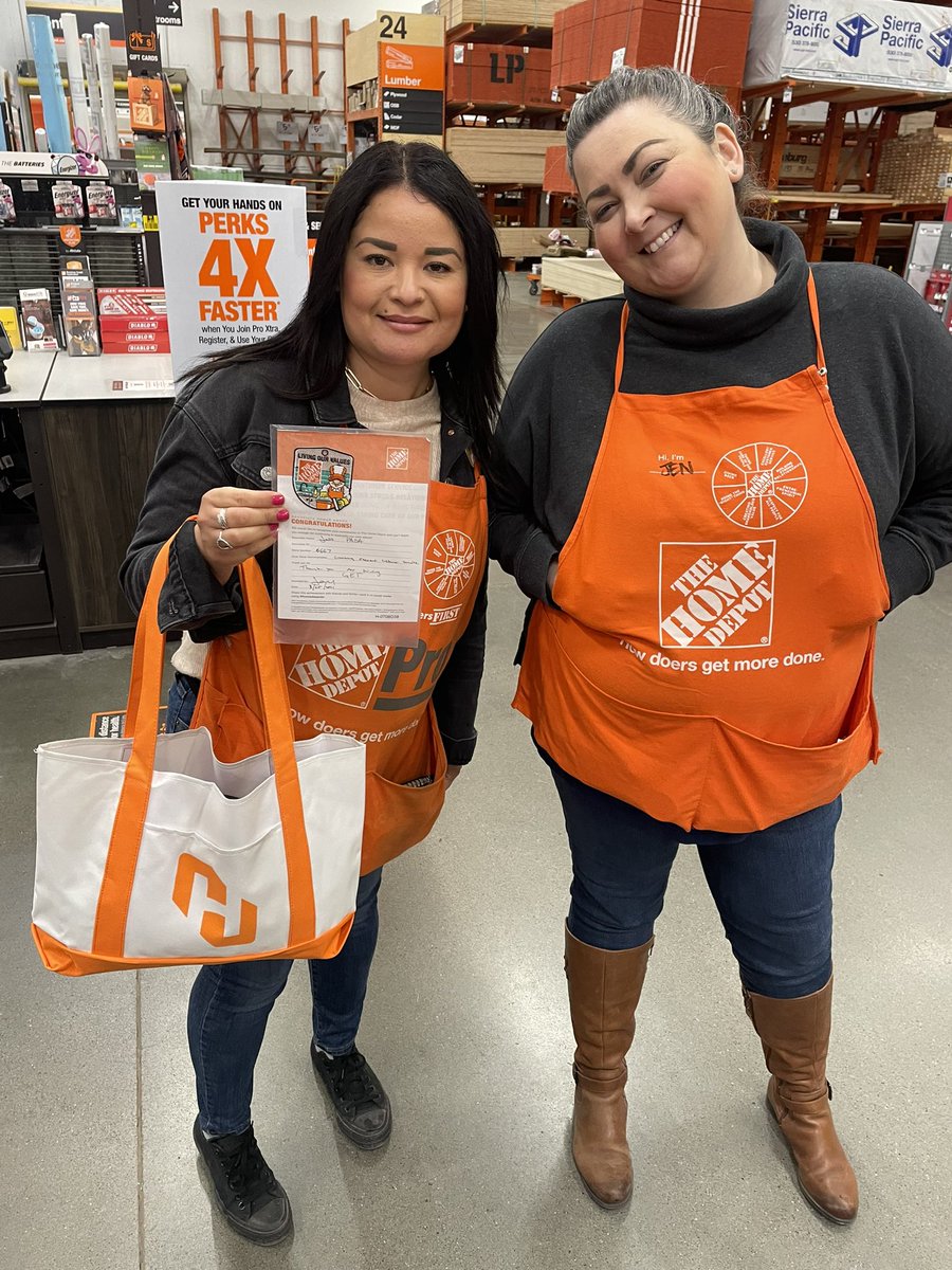 Jay (@follow_jay_) on Twitter photo Super star 💫 PASA Jess being recognize for fantastic GET behaviors leading to deteriorating theft!!!
#PacNorthProud #TIP
@D30Tracie <a href="/JenTKingD30/">Jen T King</a> Super star 💫 PASA Jess being recognize for fantastic GET behaviors leading to deteriorating theft!!!
#PacNorthProud #TIP
@D30Tracie <a href="/JenTKingD30/">Jen T King</a>