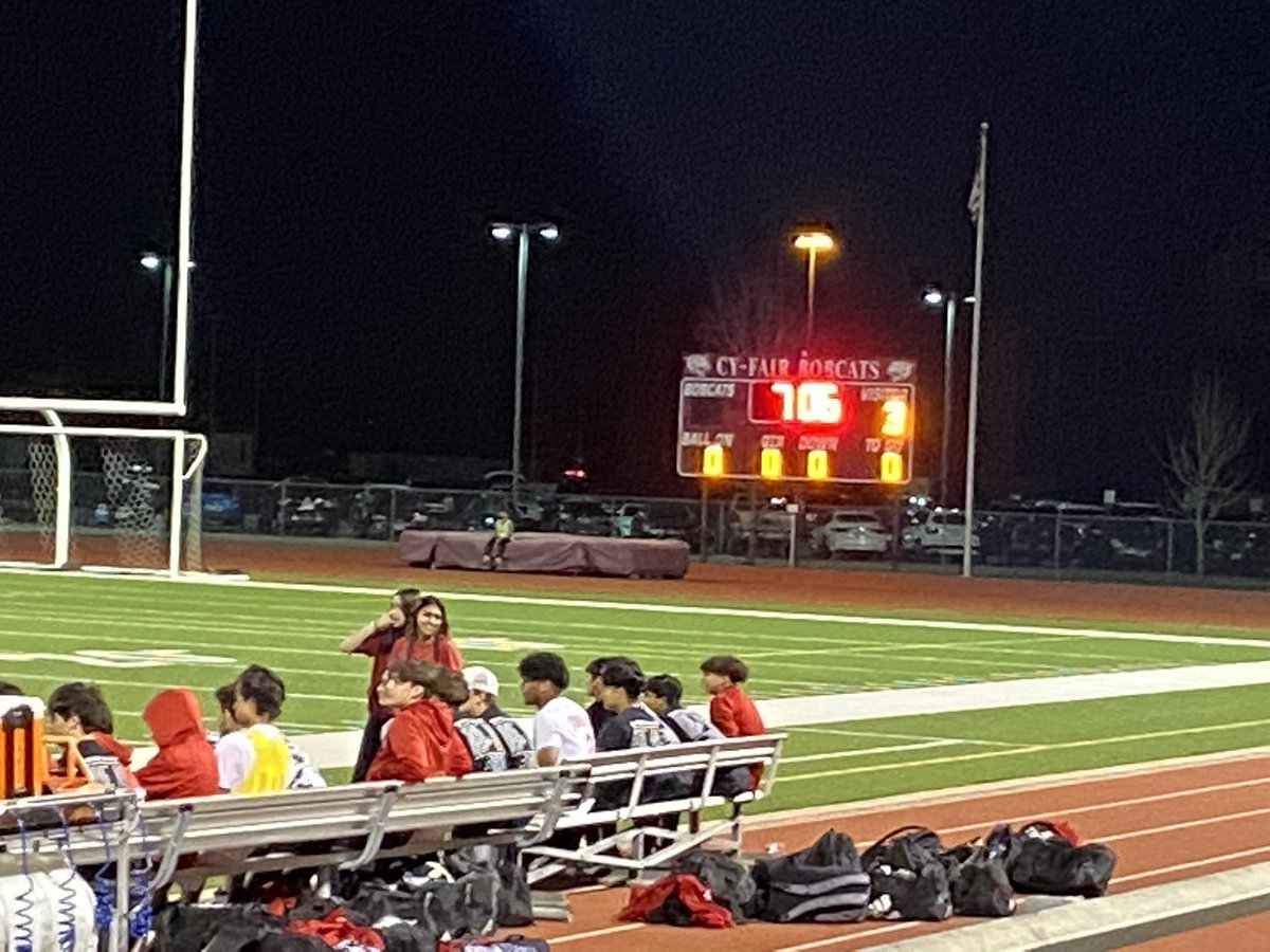 efrable's tweet photo. What an exciting game! Way to go Cougars! Great win! https://t.co/KCfrKV3Nqy