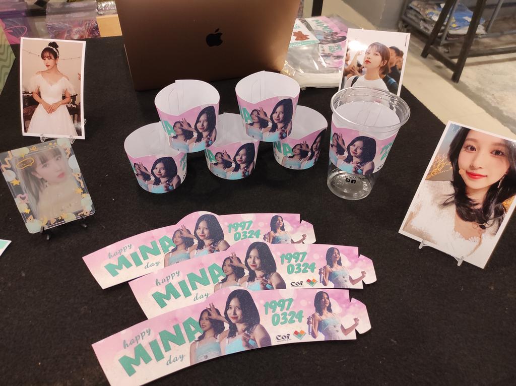 thirdcultureph's tweet image. We&apos;re all set up here 💖 Feel free to drop by &amp;amp; take photos! 
🕜 1-5pm
📍 COF Greenhills MNL (inside CO. Store, Shoppesville)
#CSEPH #MinaDay_TCxCOF #HappyMINAday