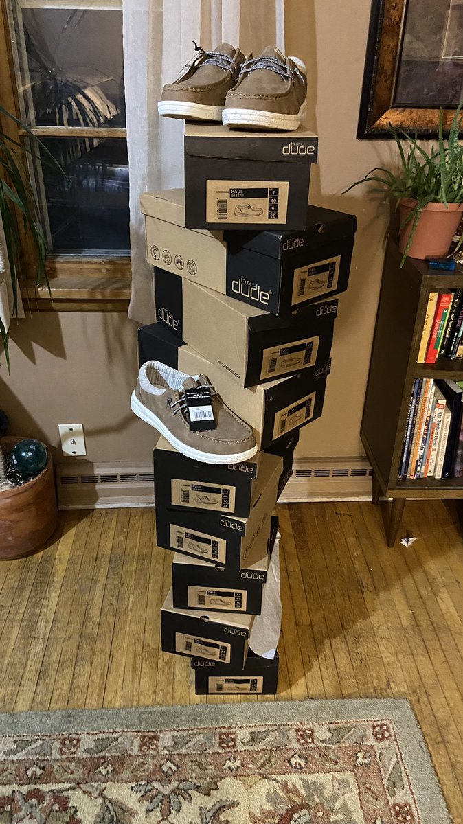 dillonclee's tweet photo. @HeyDudeShoesUSA My wedding Dudes came today! Most comfortable groomsmen of all time!! #cantwaittobustamove #bestshoesever https://t.co/2Oy1i2yC9J