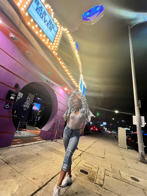 Cold nights and lots of laughter https://t.co/AAGM3uZJwG<a href="/tag/feet"class="tags"><span>#feet</span></a><a href="/tag/worship"class="tags"><span>#worship</span></a>