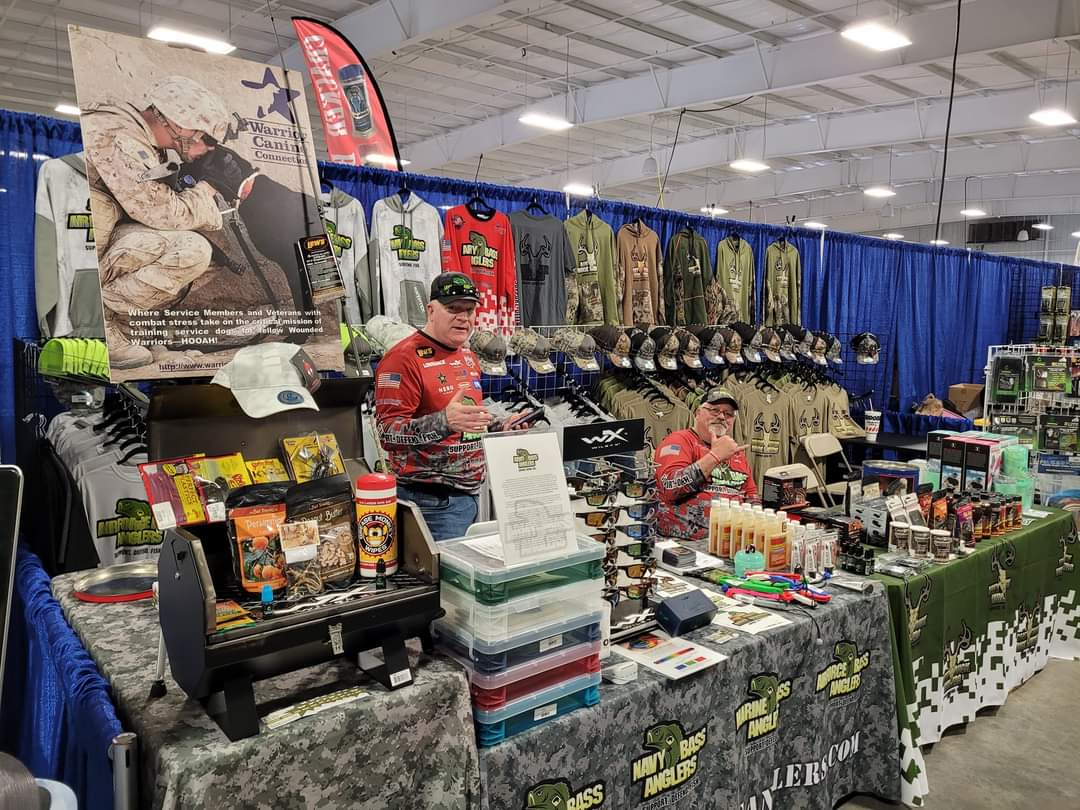 ArmyBassAnglers's tweet image. (IF) your in SC this weekend be sure to drop the #ArmyBassAnglers Booth (13-14) @ the Palmeto Sportsmans Classic &amp;amp; meet the National Champions from #WFNs hit TV Show #FORCEonFORCE--HOOAH! 
#SupportDefendFish