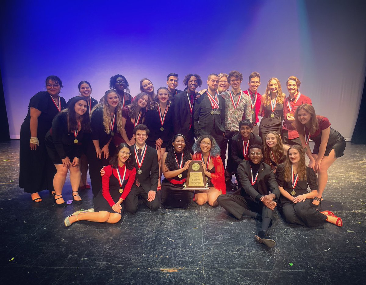 The company of A VIEW FROM THE BRIDGE is headed to the next round!! We are so proud of this group!! They will compete at the Area contest next Friday in Odessa! Send your well wishes to the company below!!! 🎭🪑