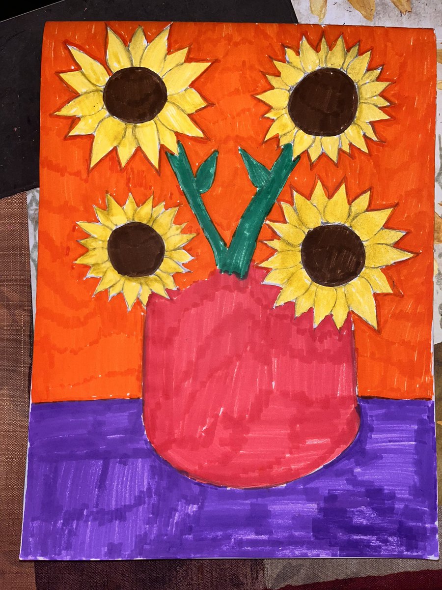Amayah Took time to do this Art of sunflower 🌻 for Art Class @RamonaMichael86 <a href="/dancerchristy16/">Christy Whitaker</a> <a href="/HumbleISD_PFE/">Pine Forest Elem</a>