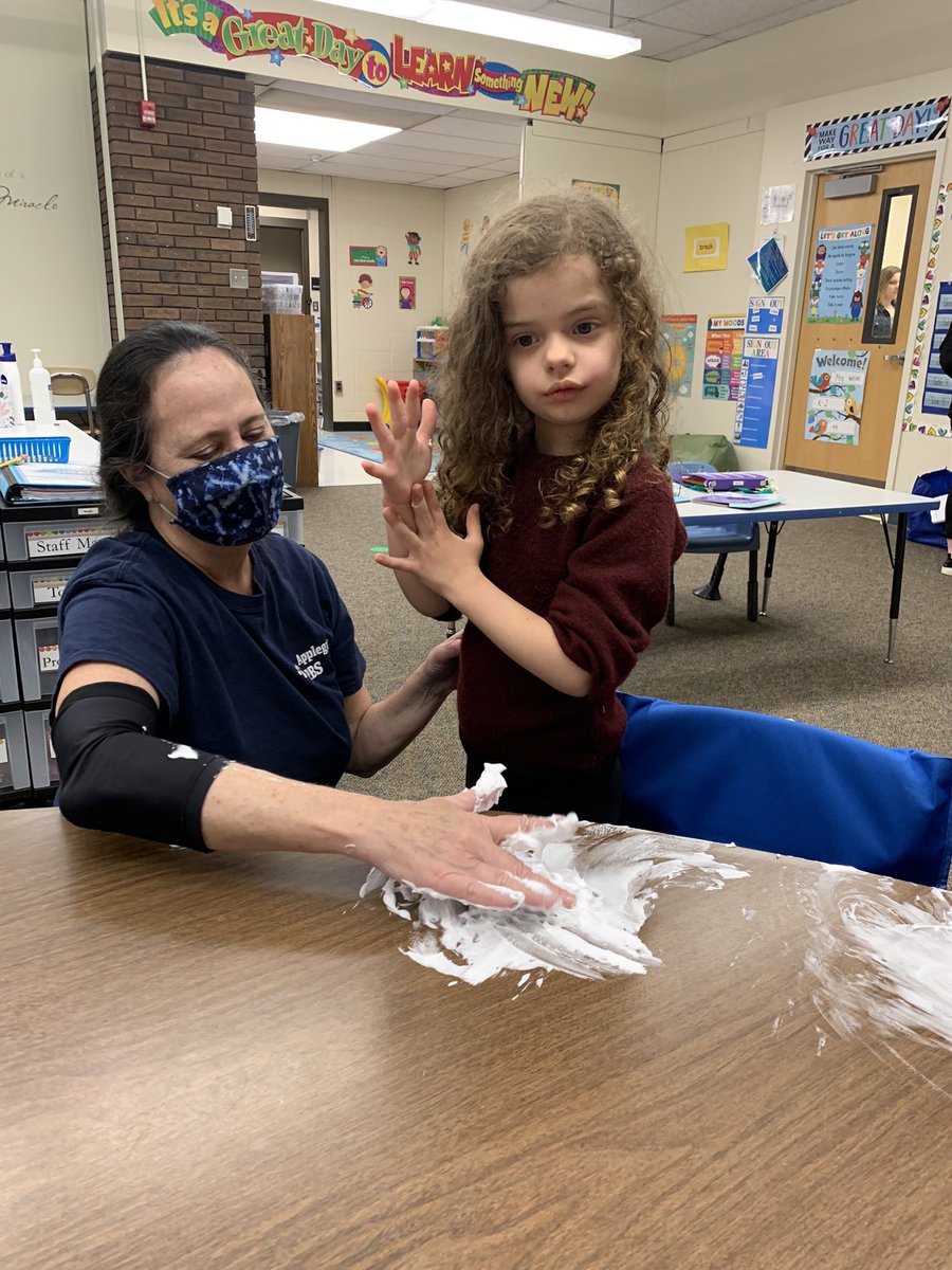CRAMrsWeiss's tweet photo. What a fun way to end our day! A much deserved reward for these hardworking kiddos! 😀🎉 #FridayFun @CRA_Bulldogs https://t.co/tkvZj6Q0xC