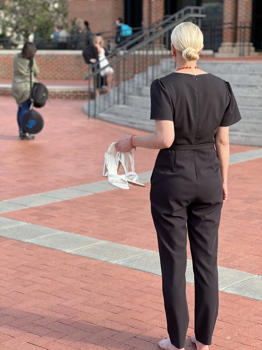 Met an <a href="/okstate/">Oklahoma State Univ.</a> student tonight who couldn’t find orange heels for her senior pics. Honored to loan mine out for her special moment! 🧡