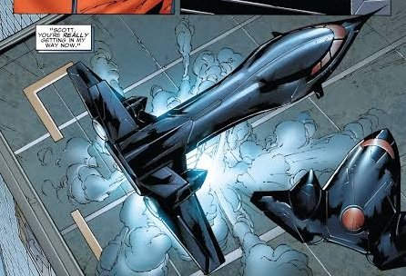 —– #TheTrialOfCable  

#GodLovesManKills —–

— Espera que los X-Men no se lo tomen a mal pero poco puede hacer contra los Centinelas con armas de fuego, fue corriendo hasta el Blackbird de los X-Men y se monto en el asiento de piloto, si Carol Danvers podía manejarlo el (+)