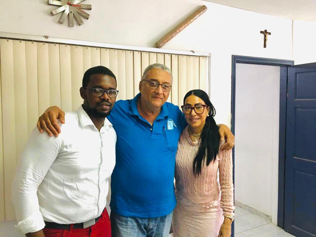 CentreCadet's tweet photo. L'écrivain @MichelSoukar était en tournée à Jacmel. https://t.co/xxAXm6XJFu