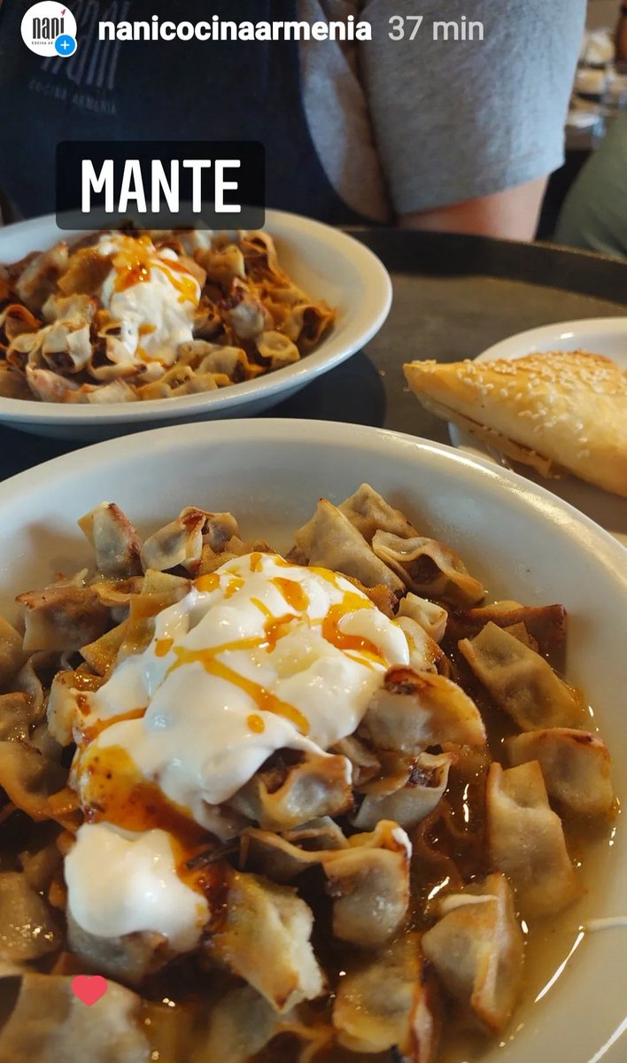 NANICocinaArm's tweet photo. Nuestro plato estrella #mante #manty #GastronomíaArmenia #CocinaArmenia #ComidaArmenia #RestaurantArmenio https://t.co/WHARgumSG5