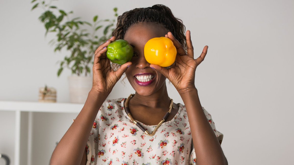 TheBigSwich's tweet photo. You have to eat, so why not fall in love with cooking? 😍🥰⁠
⁠
We’ve got tons of tips on our blog about how to make cooking a fun daily ritual, instead of a source of stress (or an obligation). Read the post here: https://t.co/kmdeHJLcCa https://t.co/wCwDQFvEpC