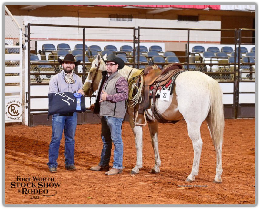PepperStewart's tweet photo. Fort Worth Stock Show & Rodeo Ranch Work Championship 2022 Ol Grey (Me Watch Eyed) we pulled First Place in the 3-D Ranch Roping
#7scRanch #horse #aqha #ranchworkchampionships #fortworthstockshow #cactusropes #cactussaddlery #ranchhorse #ranchworkchampionships #pepperstewart https://t.co/tv2MuYamwI