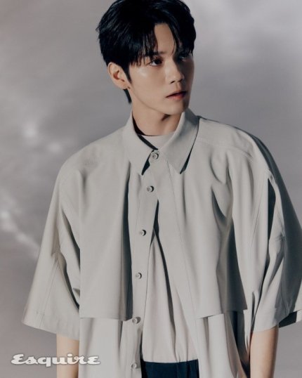 bonobono_ong's tweet photo. 🆕️옹성우, 연기에 누구보다 진심 [화보] (출처 : 스포츠동아 | 네이버 TV연예) https://t.co/EpQ4jz5xyc 

좋아요❤ 기사추천👍

#옹성우 #ONGSEONGWU https://t.co/MWHmnXmAnM