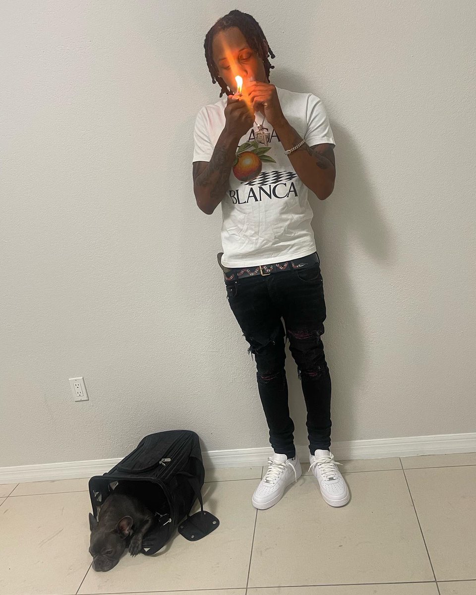 thisisbindt's tweet photo. New crib in the yams 🤞🏾 https://t.co/SUYHHr8NmJ