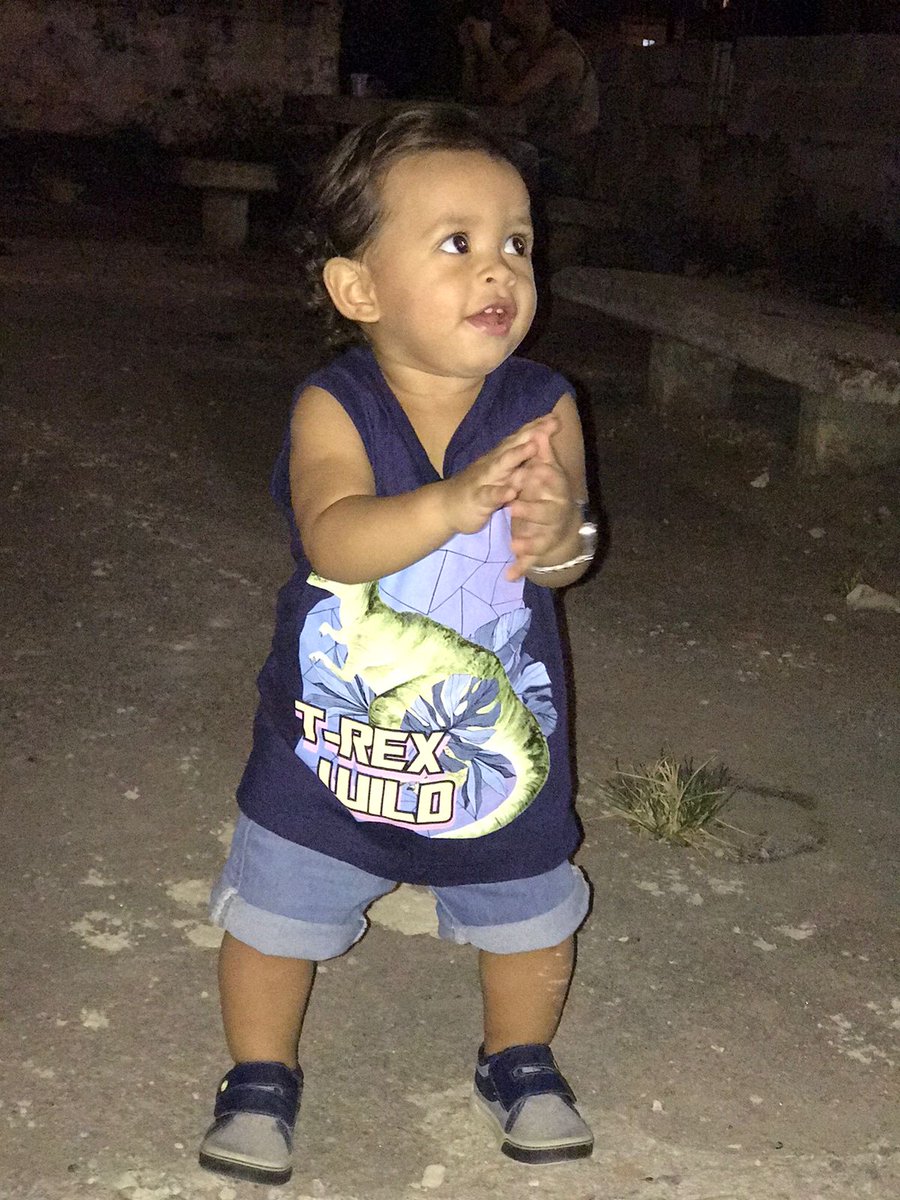 thutu_22's tweet photo. te amo mais que tudo, tuuudo!!! https://t.co/5uER6kEWeJ