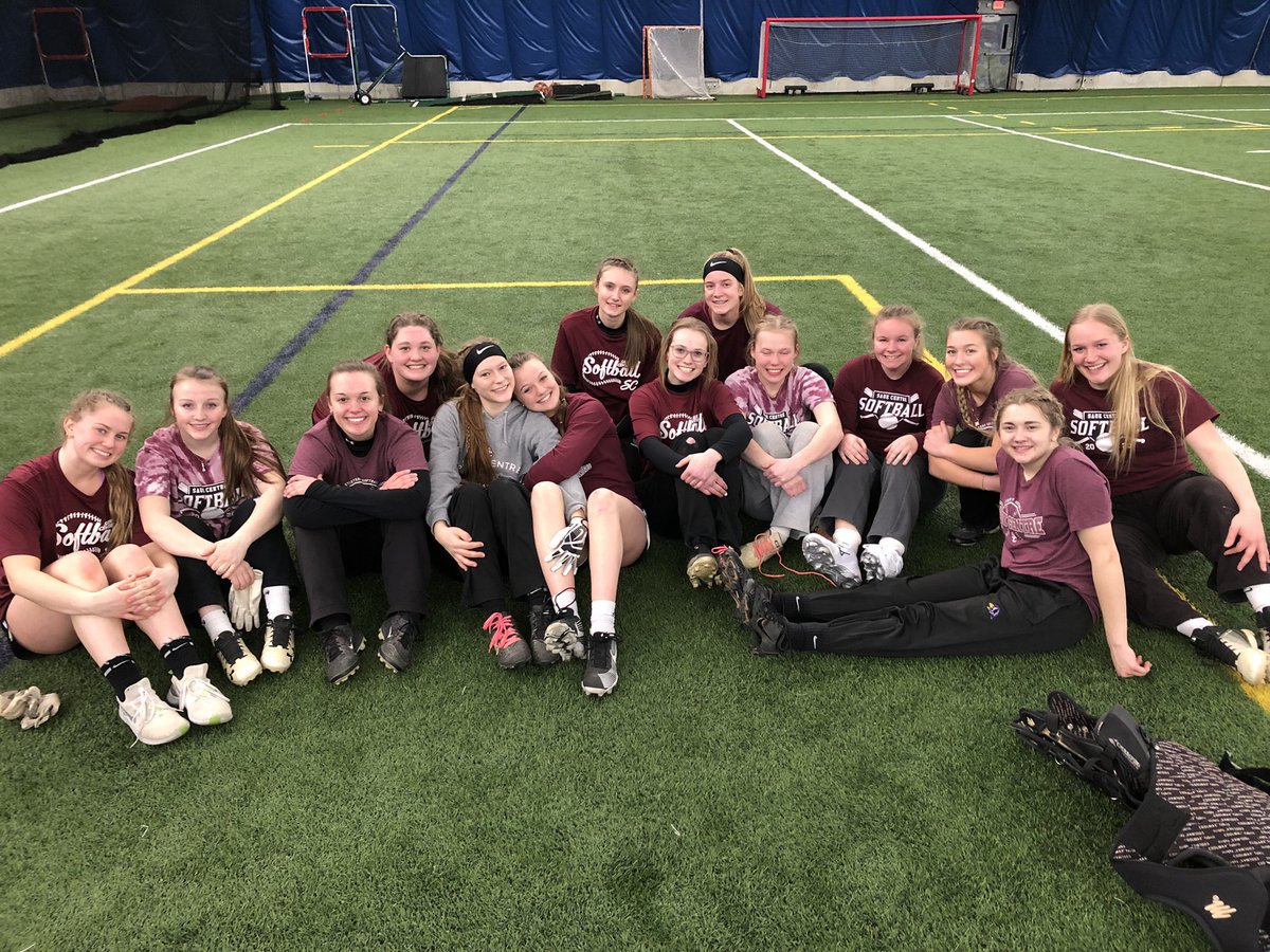 SCSball's tweet photo. Fun night at St. John’s!  Great to be playing the game we love ❤️ 🥎 https://t.co/HIVP82CWBk