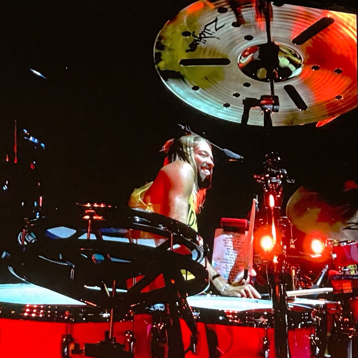 Devastating and heartbreaking news. I just can’t believe it.💔
Rest In Peace. 
#foos