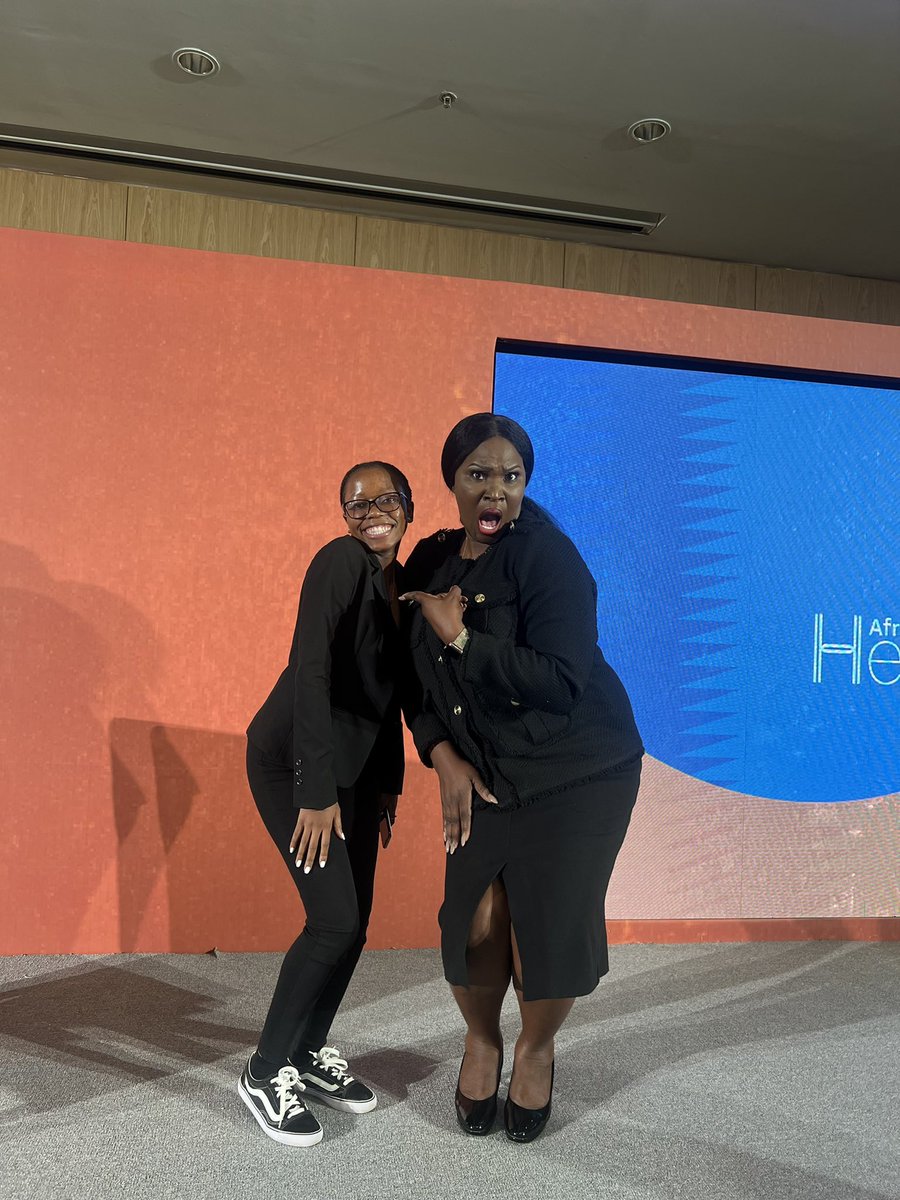 TheAnitaErskine's tweet photo. @rukundo_joan brought some extraordinary young Africans from @alueducation to the @africa_heroes launch in Kigali! The inspiring convos, their #gogetter attitude &amp; insanely positive energy fuelled my spirit! @FredSwaniker they are simply EXCEPTIONAL 👏🏾👏🏾👏🏾! #AfricaProud https://t.co/VaK0qoz6lU