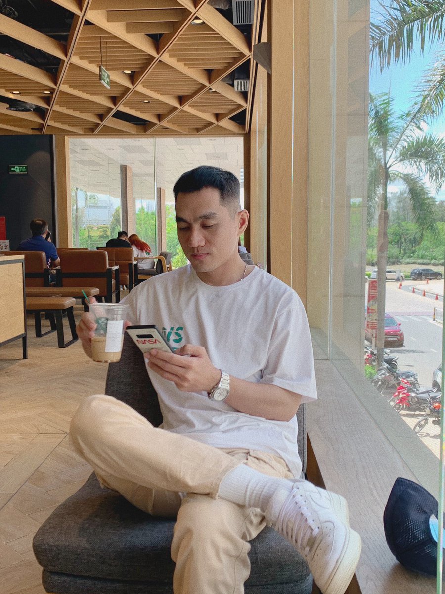 Tuancuoituan's tweet photo. Ca phe khong ? https://t.co/SsSm5qBwlY
