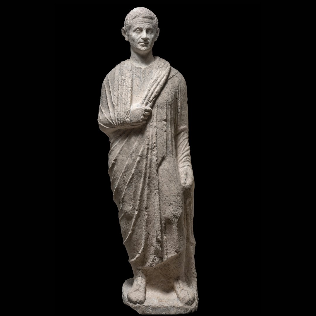 culture_roma's tweet image. La mostra #Cursushonorum. Il governo di Roma prima di Cesare,ospitata fino al 2 ottobre ai Musei Capitolini, è incentrata sulle cariche pubbliche dei magistrati di età repubblicana, aspetto fondamentale della vita politica di Roma antica.
Info:
bit.ly/3IGh07M