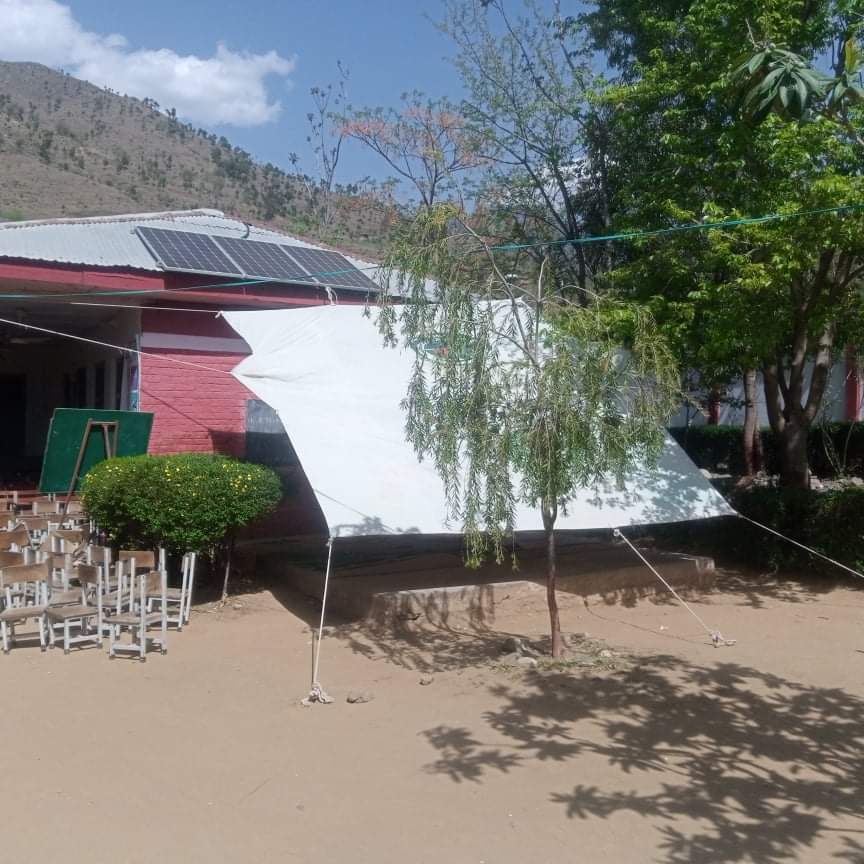 We thank Assistant Commissioner(<a href="/Mehran_khanz/">MEHRAN KHAN</a> )Khawazakhela for providing tents to Government Primary School Shalon on emergency basis due to lack of rooms.
May Allah give you a long life.
<a href="/Mehran_khanz/">MEHRAN KHAN</a> ❣️