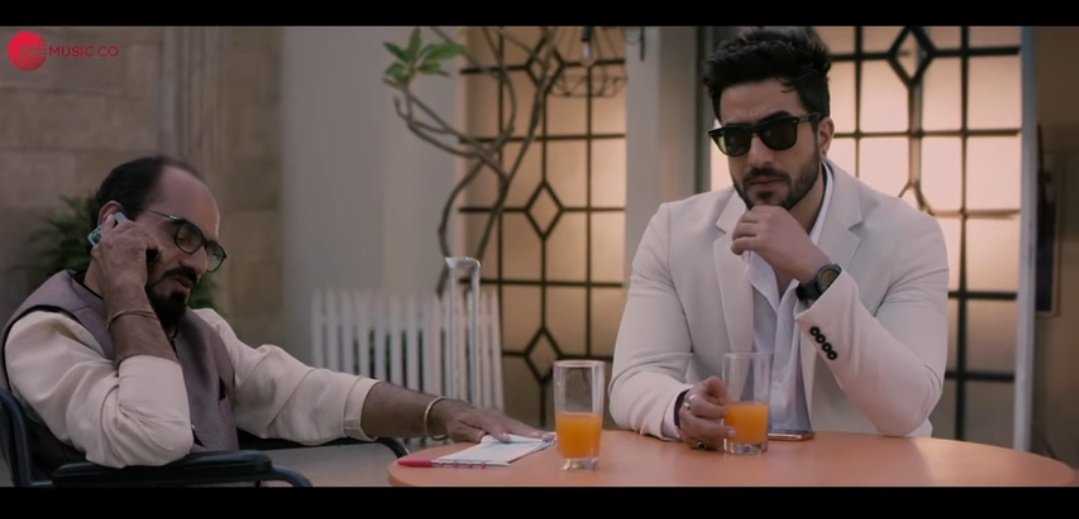 Saman34285755's tweet photo. He looks soo hawttt nd handsome 🔥🔥🔥🔥🔥🔥🔥🔥🔥
#AlyGoni https://t.co/Pqo2UgZvsL