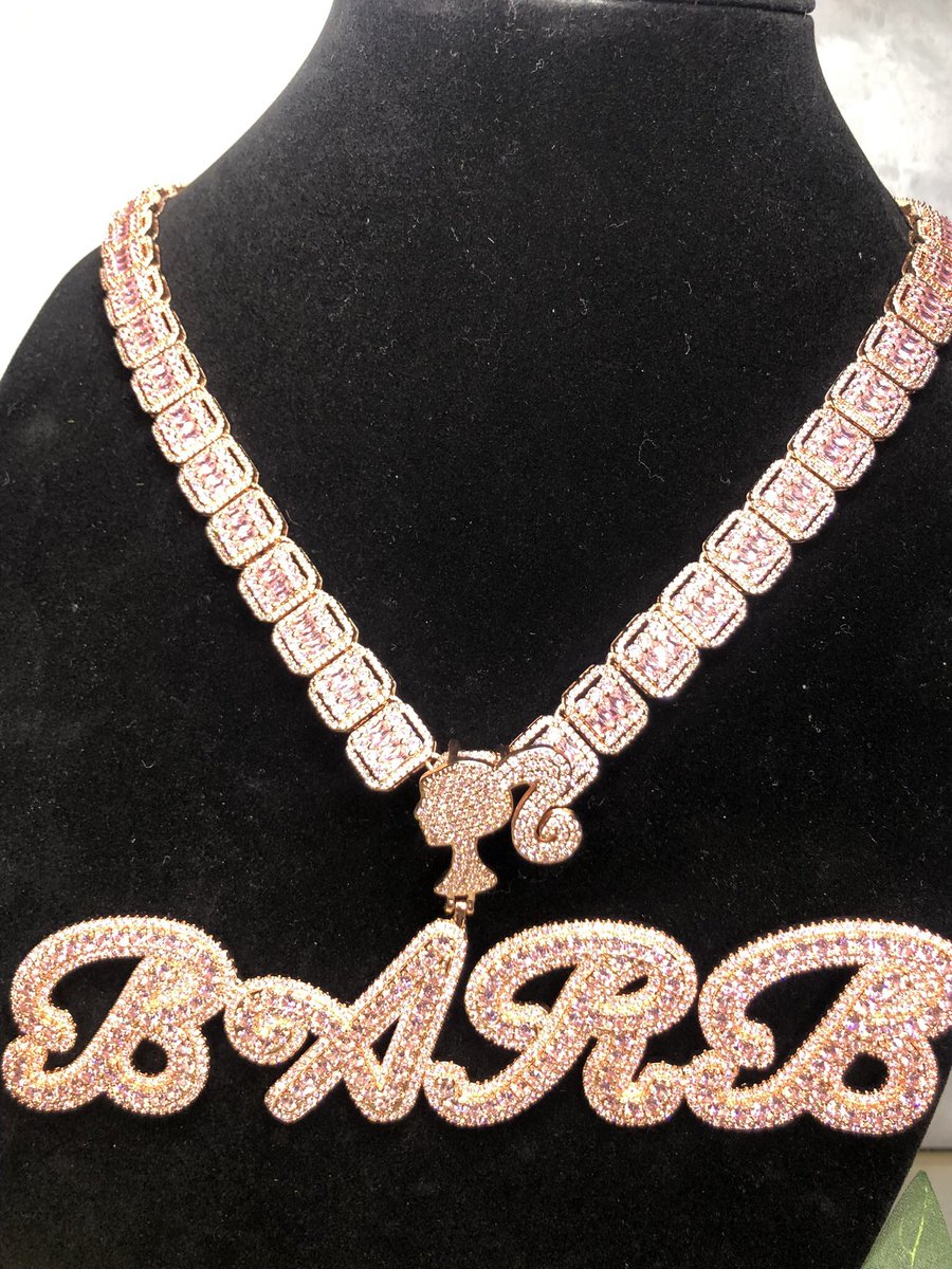 Downherllc's tweet photo. Custom name plated necklace #custom #nameplatenecklace #shop #jewelry #jewelrydesigner #jewelryaddict https://t.co/VsMvhEWIoc