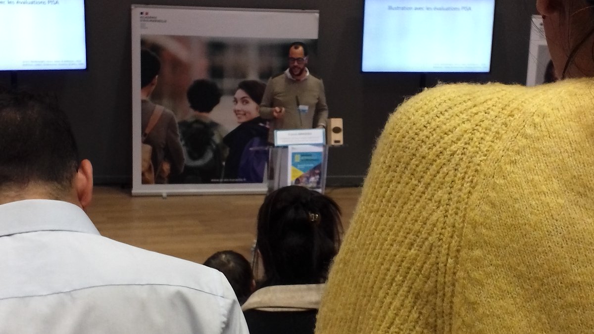 CardieAixMrs's tweet photo. #JAP2022 Conférence de Franck AMADIEU, Quels pièges dans l'utilisation du numérique pour les apprentissage ?

▶️"2 sources d'informations en simultané, pas plus... Une info picturale et une verbale." https://t.co/yHqVukvfg3