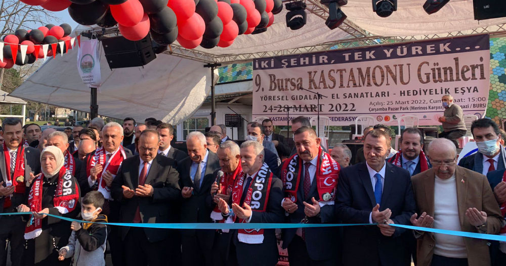 istamonu's tweet photo. KASTAMONU GÜNLERİ BURSA’DA
📌#Bursa #Kasderfed tarafından yapılan 9. Bursa Kastamonu Günleri resmi açılışını gerçekleştirdi.
https://t.co/LngUh0H5GQ
#kastamonu #istamonu #haber https://t.co/278TU3DAwf