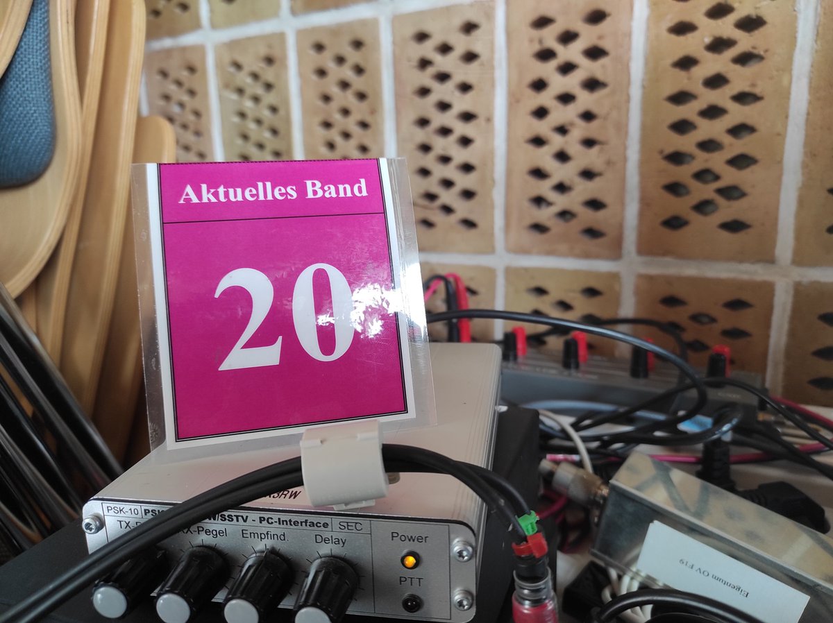 DK5PP's tweet photo. #DA0HEL aktuell #QRV auf 17 m in #CW und auf 20 m in #FT8 #amateurfunk #hamradio #hamr https://t.co/WdCP1rqEky