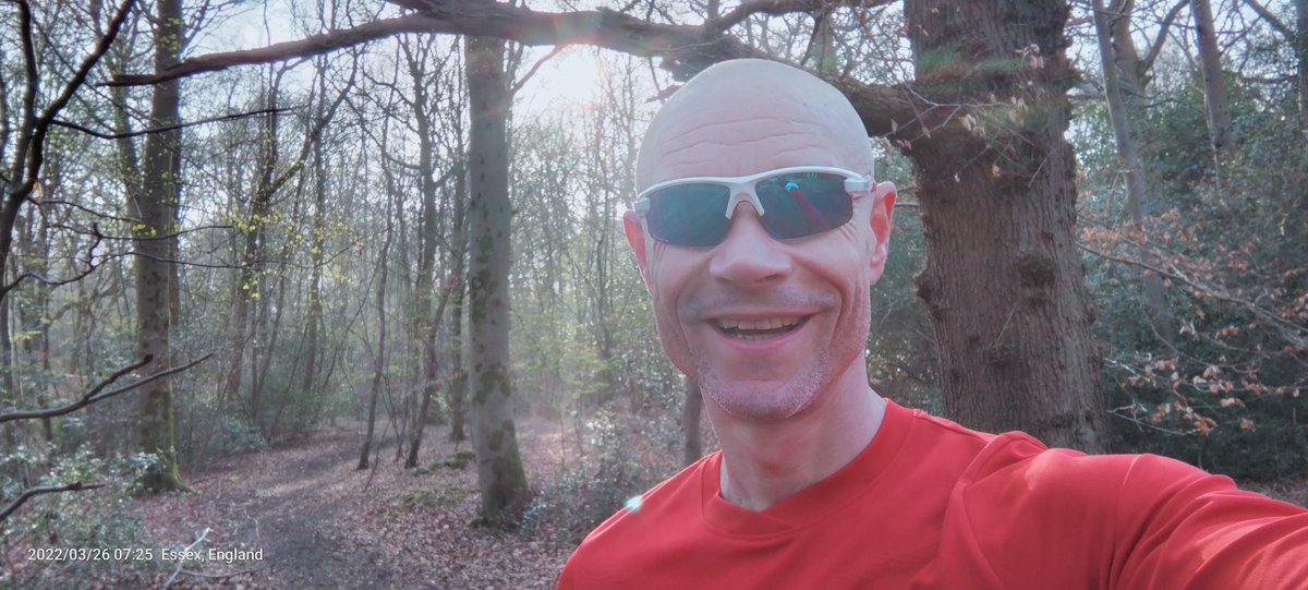 Beautiful morning run in the forest today. Can't beat catching the early sun ☀️. <a href="/bobglasgow/">Bob Glasgow</a> @Orion_Harriers #sunruninin #HappyWeekend