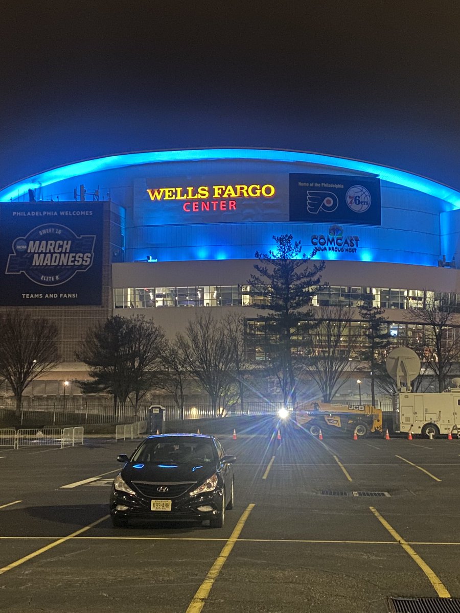 JB_Ricks's tweet photo. Tonight was a movie. But this was just part 1. Part II comes with a trip to Bridgeport, CT for @PackWomensBball’s #Sweet16 game. Early turnaround for me & @mlgriff71 as we’ll hit the road at 730am sharp!! The grind continues! #4GamesInFourDays #MarchMadness @Sports_Night https://t.co/s5QdbfSXYB