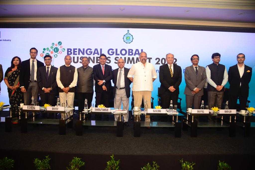 CII4ER's tweet photo. West Bengal is creating an ecosystem for industries to invest in, taking major strides in #EODB. Compliances have been reduced & business laws simplified | Mr Rajiva Sinha, Chairman, West Bengal Industrial Development Corporation (WBIDC) | #BuildingEast #BengalMeansBusiness https://t.co/Mj9uTKUTfV