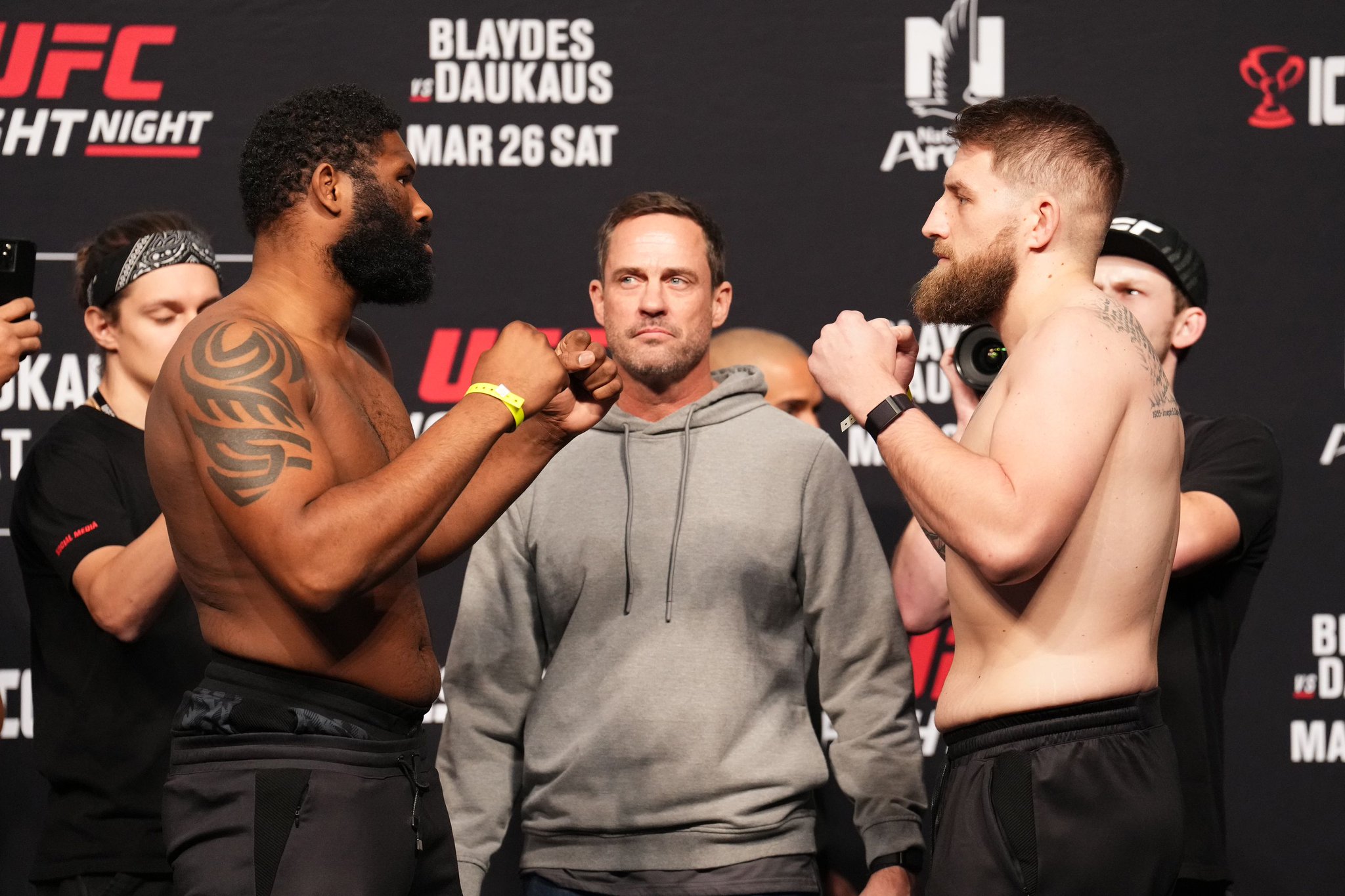 on Twitter "UFC Columbus Results Blaydes vs. Daukaus