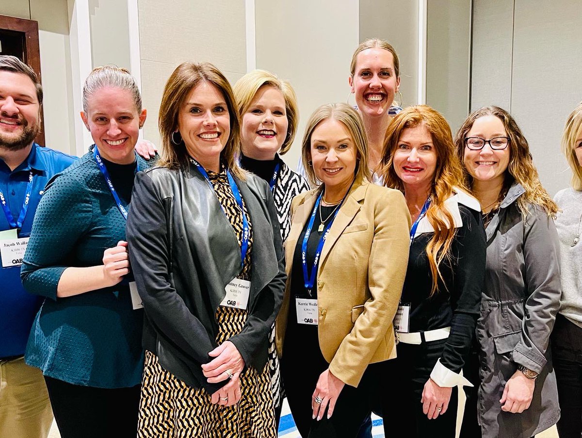 AmyCalvert's tweet image. 2022 Oklahoma Assoc. of Broascasters conven.  I was elected Chair of the OAB.  I’m honored! LOCAL broadcast and radio is so important. We provide weather &amp;amp; news that KEEPS your family safe.  My job is to fight to protect that. 2News OK Community Station!