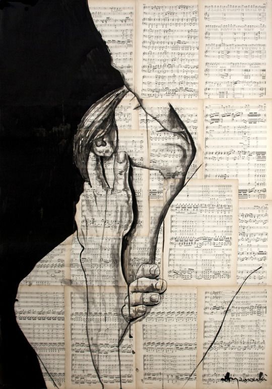 I wanna say so many things
I would like to say so many words
But in truth I dare not
I'm a fraid they're without echo 
So on my face 
I draw a very wide and wise smile 
And it's to the keyboard 
That I tell my secrets

This keyboard doesn't hear me
Who am I talking to about you