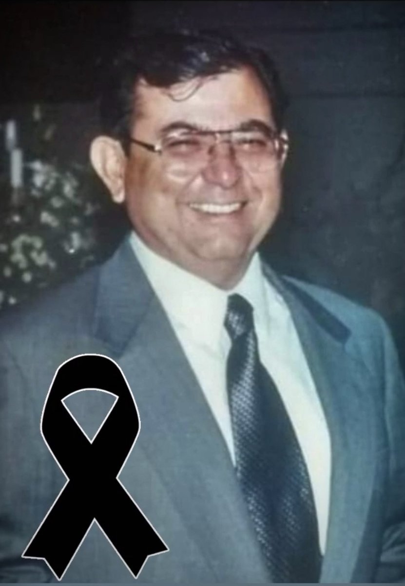 Lamento la partida de Enrique Salgado; tuve la fortuna de conocerlo y aprender mucho de él. ¡QEPD! Bendiciones y mucha fortaleza para toda su familia.