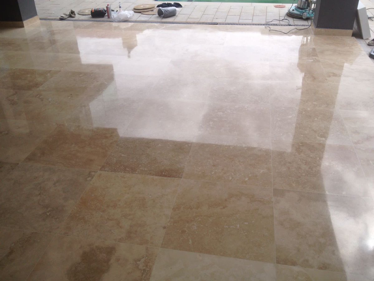 TileSolutionz's tweet image. Travertine tiles installed and finished by us Natural Stones Sealers 

#DJSBU 
#OperationDudula