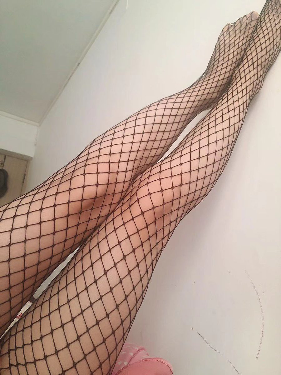 022-飞天小魔女 tweet media