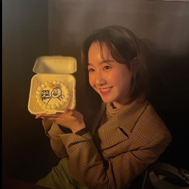 2xj_hees's tweet photo. post of my only girl!! hbd jiheeyah! https://t.co/d6ddTp9a6f