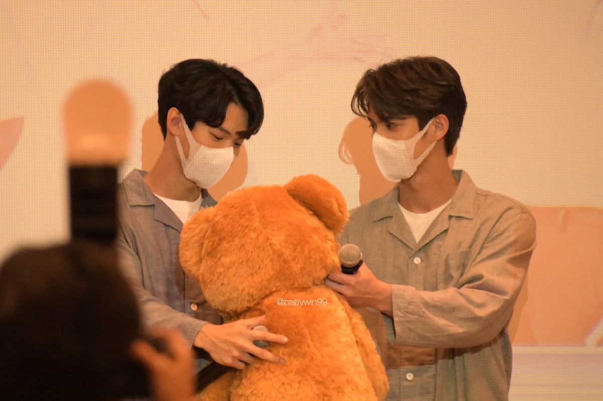 หวานปานน้ำผึ้งเดือน5
#VoodoopartyxBrightWin 
#ไบร์ทวิน #bbrightvc #winmetawin