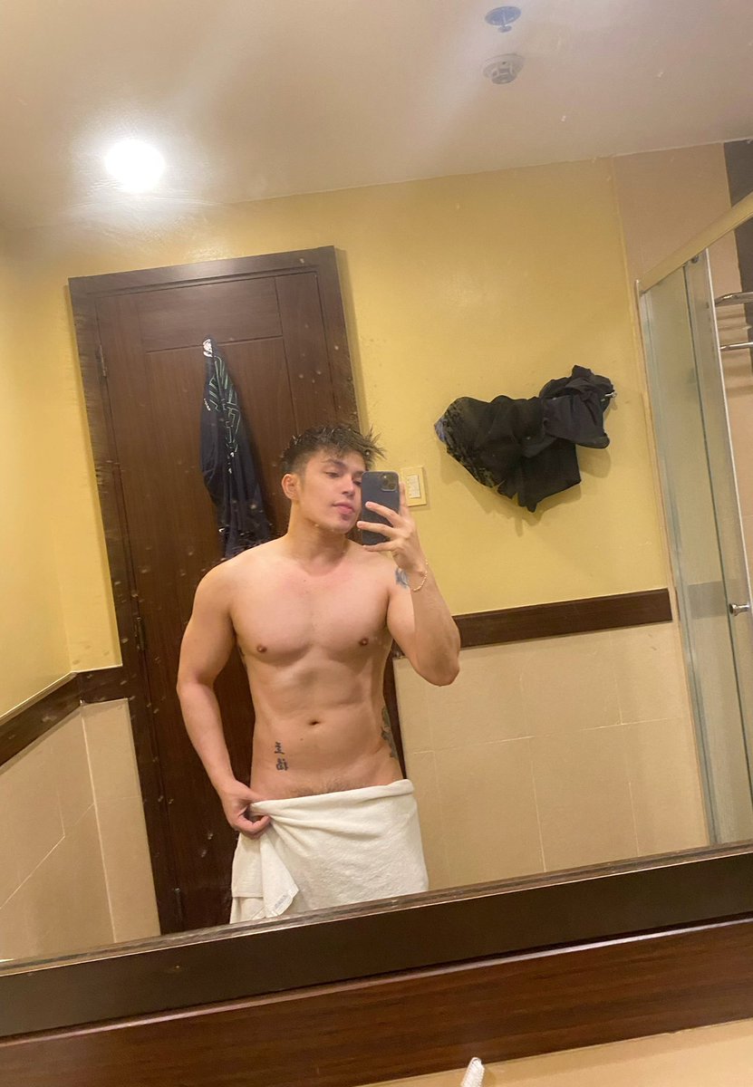 thenikkomiguel's tweet image. movin slow