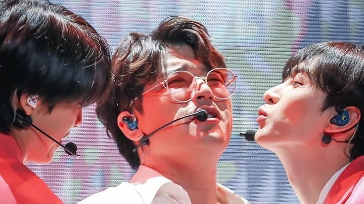 WE LOVE YOU, SHINDONG. WE REALLY DO