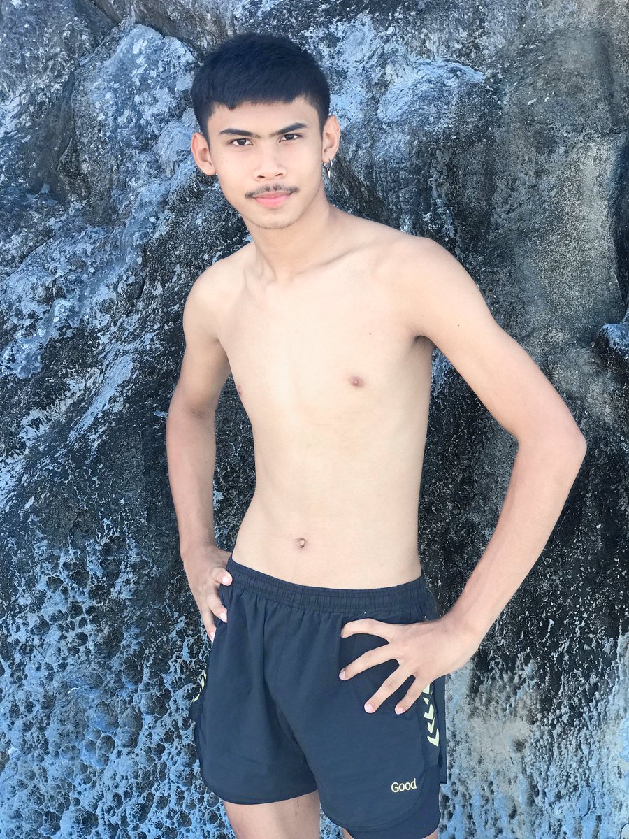 peepop373's tweet photo. ใสๆแบบนี้เย็ดเป็นนะครับ🏝🤪#ขนอม https://t.co/8aGQLEto3u