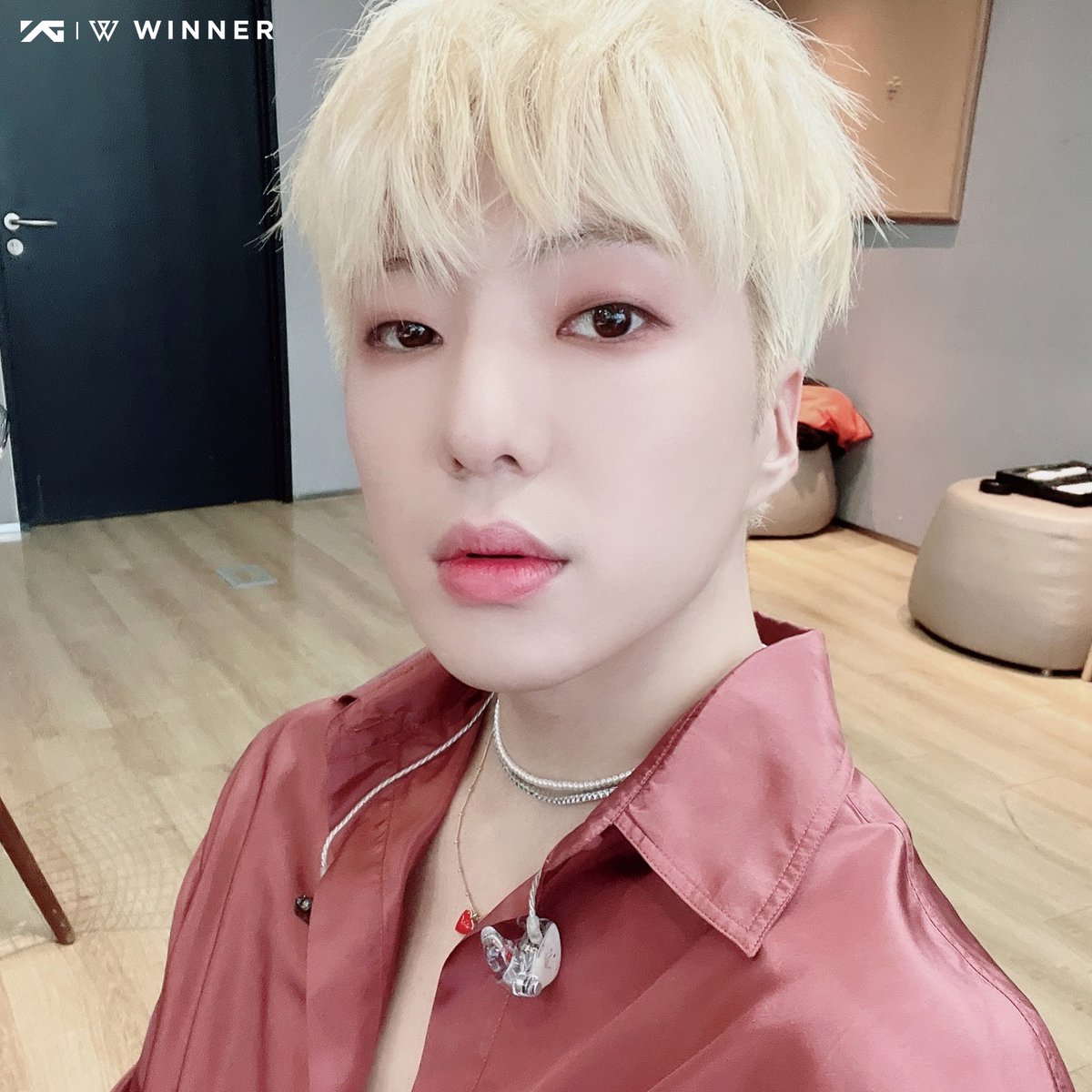 yginnercircle's tweet image. #THANKUINNERCIRCLE

처음부터 끝까지
시선을 뗄 수 없는
승윤이의 무대
함께해 주셔서 감사합니다 💙

#강승윤 #KANGSEUNGYOON #YOON
#BORNTOLOVEYOU #WINNER #위너